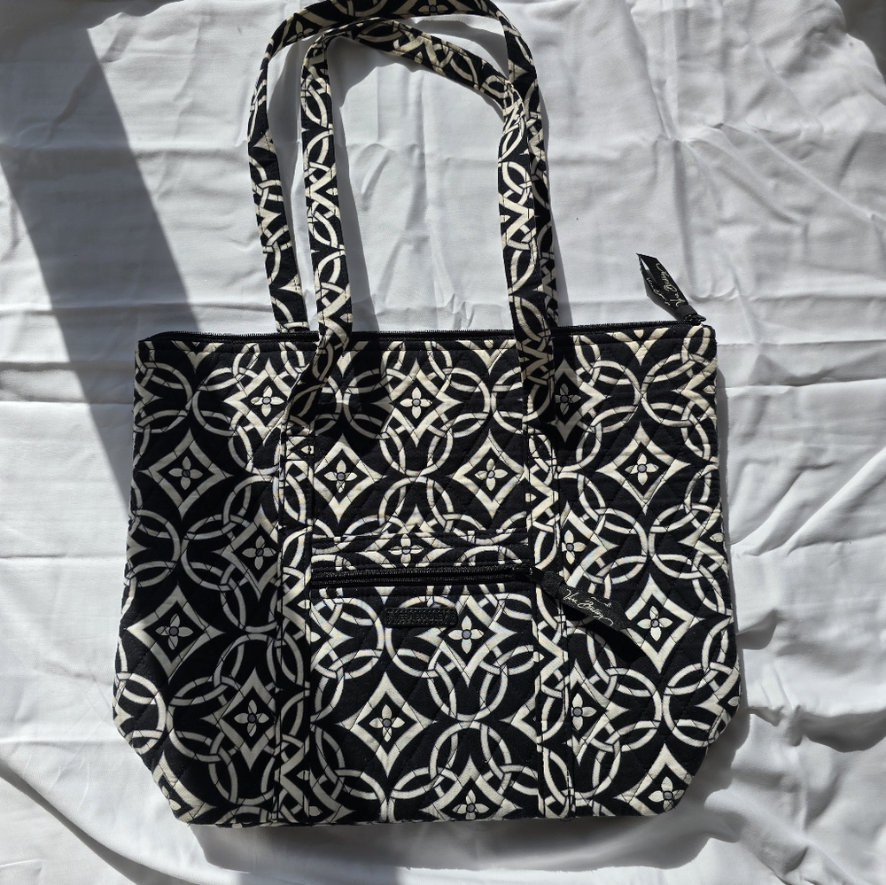 Vera Bradley Village Conterto Tote Bag